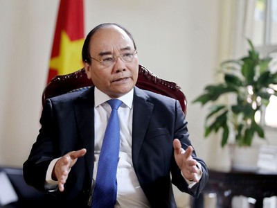 Thủ tướng Chính phủ Nguyễn Xuân Phúc trả lời phỏng vấn hãng tin Bloomberg. Ảnh: Bloomberg