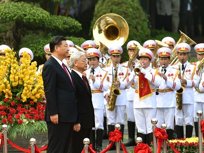 Tổng Bí thư Nguyễn Phú Trọng và Tổng Bí thư, Chủ tịch Trung Quốc Tập Cận Bình. Ảnh: VGP/Nhật Bắc