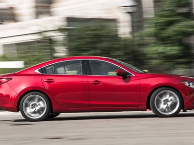 Hàng loạt xe lắp ráp của Trường Hải giảm giá trong 2018.