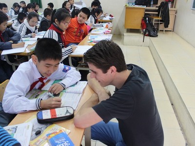 Xử phạt người nước ngoài làm việc “chui” tại Việt Nam