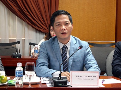 Bộ trưởng Tuấn Anh tại hội đàm chiều 4/4.