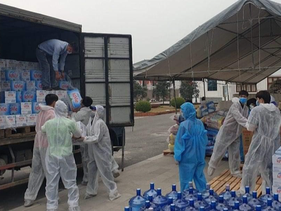 Hỗ trợ nước khoáng La Vie đến điểm cách ly, bệnh viện dã chiến ở Hải Dương, Quảng Ninh