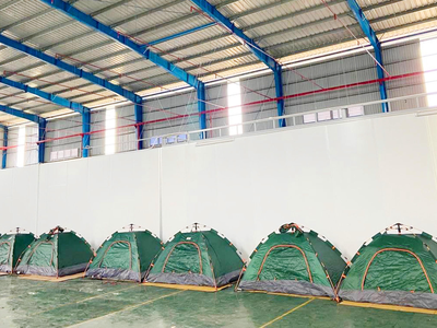 Nhiều doanh nghiệp gặp lúng túng với mô hình 3 tại chỗ. Ảnh Lê Toàn