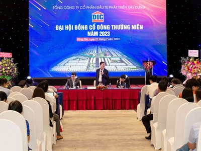 Ông Nguyễn Thiện Tuấn – Chủ tịch HĐQT DIC Group phát biểu tại sự kiện.