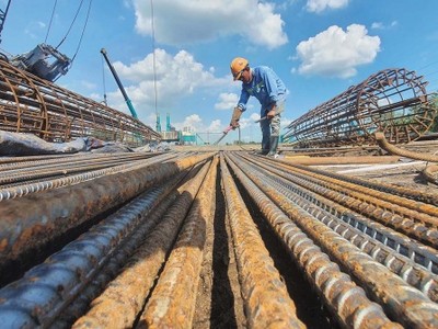 Nhà thầu xây dựng “tái sinh”