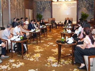 Buổi gặp mặt giữa ROX Group và Tập đoàn Sunwah trong khuôn khổ sự kiện