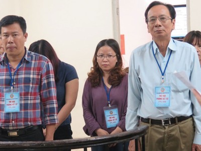 Các bị cáo tại tòa.