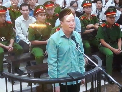 Bị cáo Hà Văn Thắm.