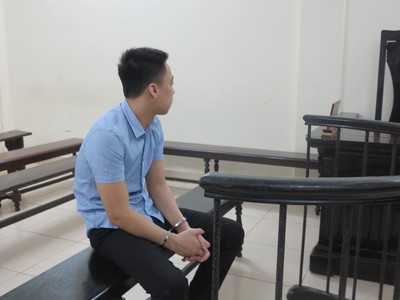 Bị cáo Tuyến tại Tòa.