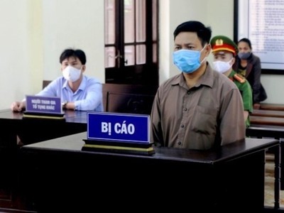 Bị cáo tại phiên tòa sơ thẩm. Ảnh Nhân dân