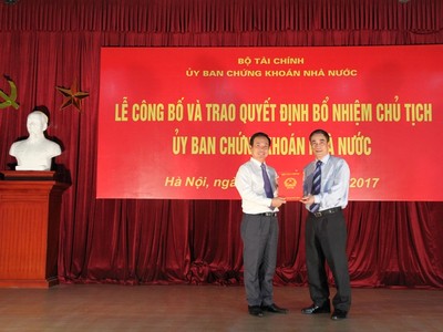 Ông Trần Văn Dũng chính thức trở thành Chủ tịch Ủy ban Chứng khoán Nhà nước