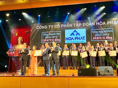 Hòa Phát (HPG) được vinh danh trong Top 30 doanh nghiệp nộp thuế tiêu biểu