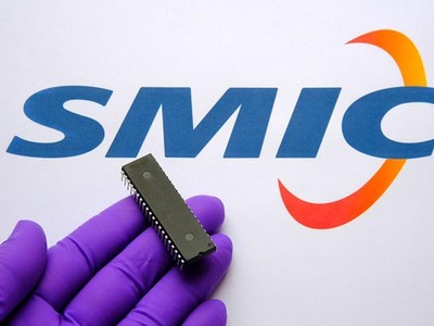 Mỹ đưa vào danh sách đen hàng chục công ty Trung Quốc bao gồm cả SMIC