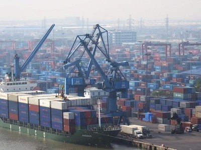 Cước vận tải hàng rời giảm mạnh do sản lượng thép Trung Quốc suy giảm