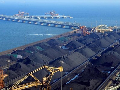 Giá than châu Âu nhảy vọt khi EU xem xét loại bỏ nhập khẩu than từ Nga