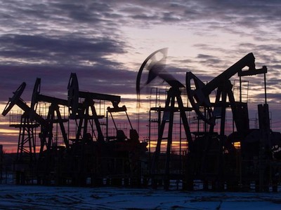 Giá dầu ổn định trước cuộc họp OPEC+ sau bất ngờ về lệnh cấm vận dầu Nga của EU