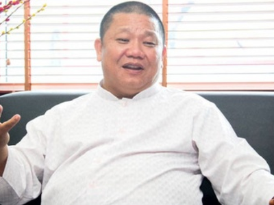 Công ty của ông Lê Phước Vũ rút hoàn toàn khỏi Hoa Sen (HSG)