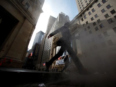 Các quỹ đầu tư toàn cầu thu hút dòng vốn từ kỳ vọng tăng trưởng kinh tế