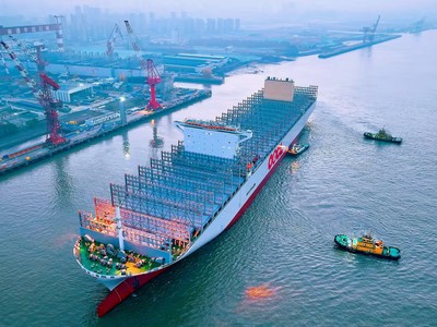 Các hãng tàu Trung Quốc tận dụng căng thẳng để hoạt động ở Biển Đỏ