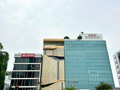 Toà nhà tại 681 Điện Biên Phủ, phường 25, quận Bình Thạnh, TP. HCM 