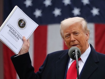 Tổng thống Trump tuyên bố sẽ thiết lập mức thuế quan đơn phương trong vòng vài tuần tới