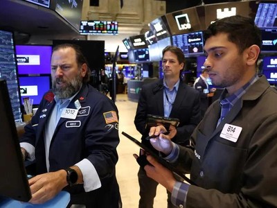Hoạt động IPO toàn cầu sụt giảm vào năm 2025 do thuế quan