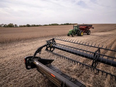 Bộ trưởng Tài chính Mỹ: Trung Quốc sẽ mua lượng lớn đậu tương từ Mỹ