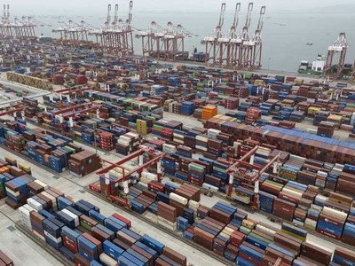 Thâm hụt thương mại của Mỹ thu hẹp xuống mức thấp nhất kể từ năm 2020 trong tháng 9