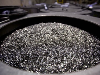 Phương Tây tăng tốc xây dựng ngành công nghiệp nam châm đất hiếm