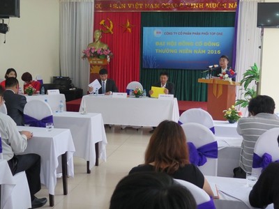 Không chia cổ tức, cổ đông Top One bỏ phiếu phản đối