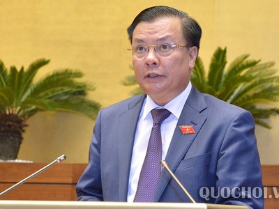 Bộ trưởng Bộ Tài chính Đinh Tiến Dũng