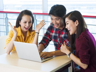 Vietjet tung 400.000 vé giá từ 0 đồng trong Ngày mua sắm trực tuyến mùa Thu