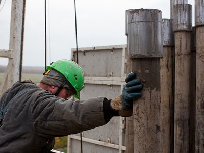 Giữa thương chiến, nhìn lại điều đã khiến kinh tế Nga suy thoái năm 2015