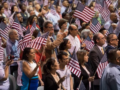 Tỷ lê thất nghiệp ở Mỹ bất ngờ giảm xuống mức thấp nhất trong 50 năm