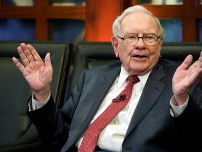 Tỷ phú Warren Buffett, chủ sở hữu Berkshire Hathaway Inc.