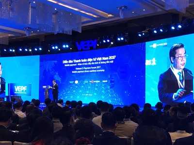 Ông Nguyễn Kim Anh, Phó Thống đốc NHNN Việt Nam phát biểu tại Diễn đàn