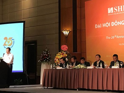 Ông Trần Quốc Hùng, Phó Cục trưởng Cục Thanh tra Giám sát Ngân hàng Nhà nước Chi nhánh Hà Nội phát biểu tại ĐHCĐ