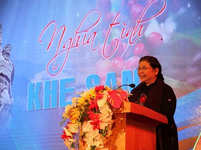 Phó chủ tịch Thường trực Quốc Hội Tòng Thị Phóng phát biểu tại chương trình