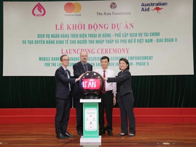 Ngân hàng Chính sách xã hội khởi động dự án “Dịch vụ ngân hàng trên điện thoại di động” giai đoạn 2 