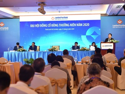 HOSE đã nhận hồ sơ đăng ký niêm yết cổ phiếu LPB