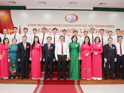 Ban Chấp hành Đảng bộ Ngân hàng Chính sách xã hội Trung ương nhiệm kỳ 2020 - 2025 ra mắt Đại hội