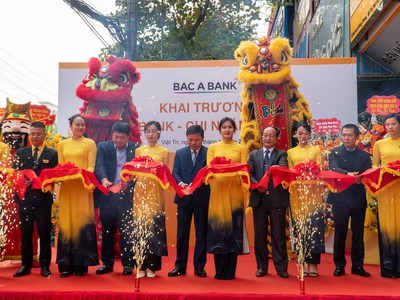 Nghi lễ cắt băng khai trương BAC A BANK Chi nhánh Phú Thọ