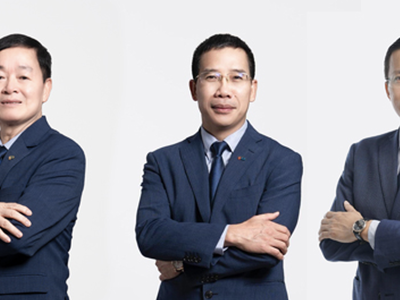 Từ trái qua phải: Ông Lê Hữu Đức, ông Lưu Trung Thái, ông Phạm Như Ánh