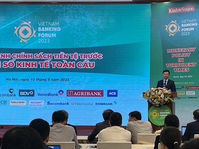 Chính sách tiền tệ nên chuyển trạng thái từ chặt chẽ, thận trọng... sang “nới lỏng thận trọng, hỗ trợ tăng trưởng” 