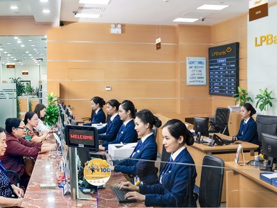 LPBank (LPB): Lợi nhuận 6 tháng đầu năm 2023 giảm 31,8% so với cùng kỳ năm 2022