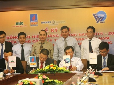 Đội bay trực thăng tiếp tục được bảo hiểm gần 216 triệu USD