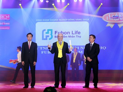 Fubon Life Việt Nam lần thứ 7 nhận Giải Thưởng Rồng Vàng