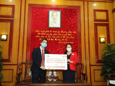  Prudential Việt Nam hỗ trợ 10 bệnh viện tuyến đầu điều trị Covid-19