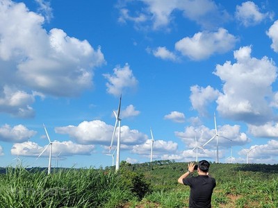 Việt Nam dự kiến vận hành thí điểm sàn giao dịch carbon vào cuối 2026 (Ảnh minh hoạ)