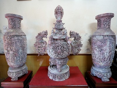 Tác phẩm chạm khắc đá được trả giá 15 tỷ không bán tại Hà Nội